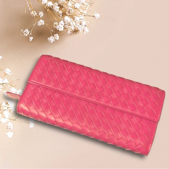 Bottega Veneta Intrecciato Flap Wallet - Continental Size